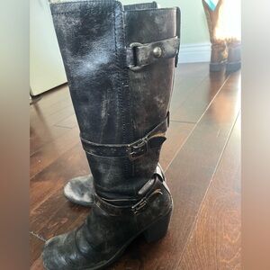 Nine West weathered moto boot- as A.S.98

 8 1/2 / 9